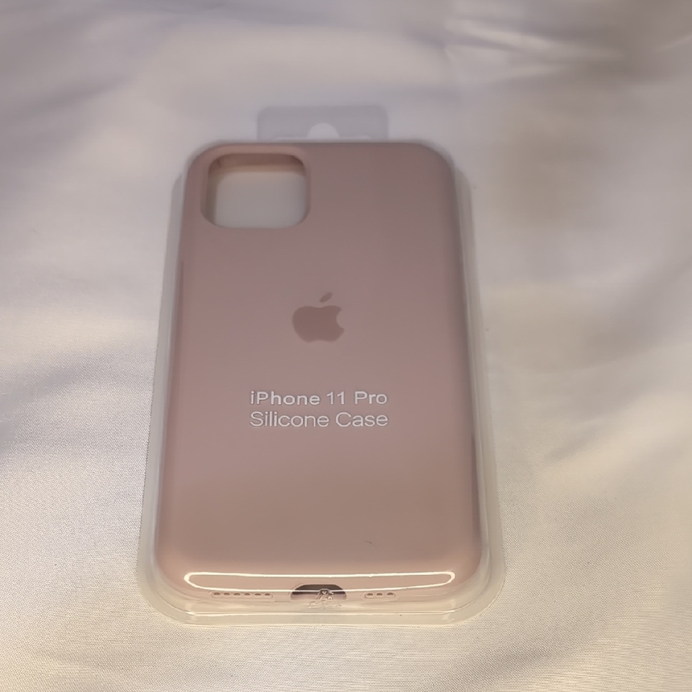 Apple iPhone 11 Pro Silicone Case - Soft Pink